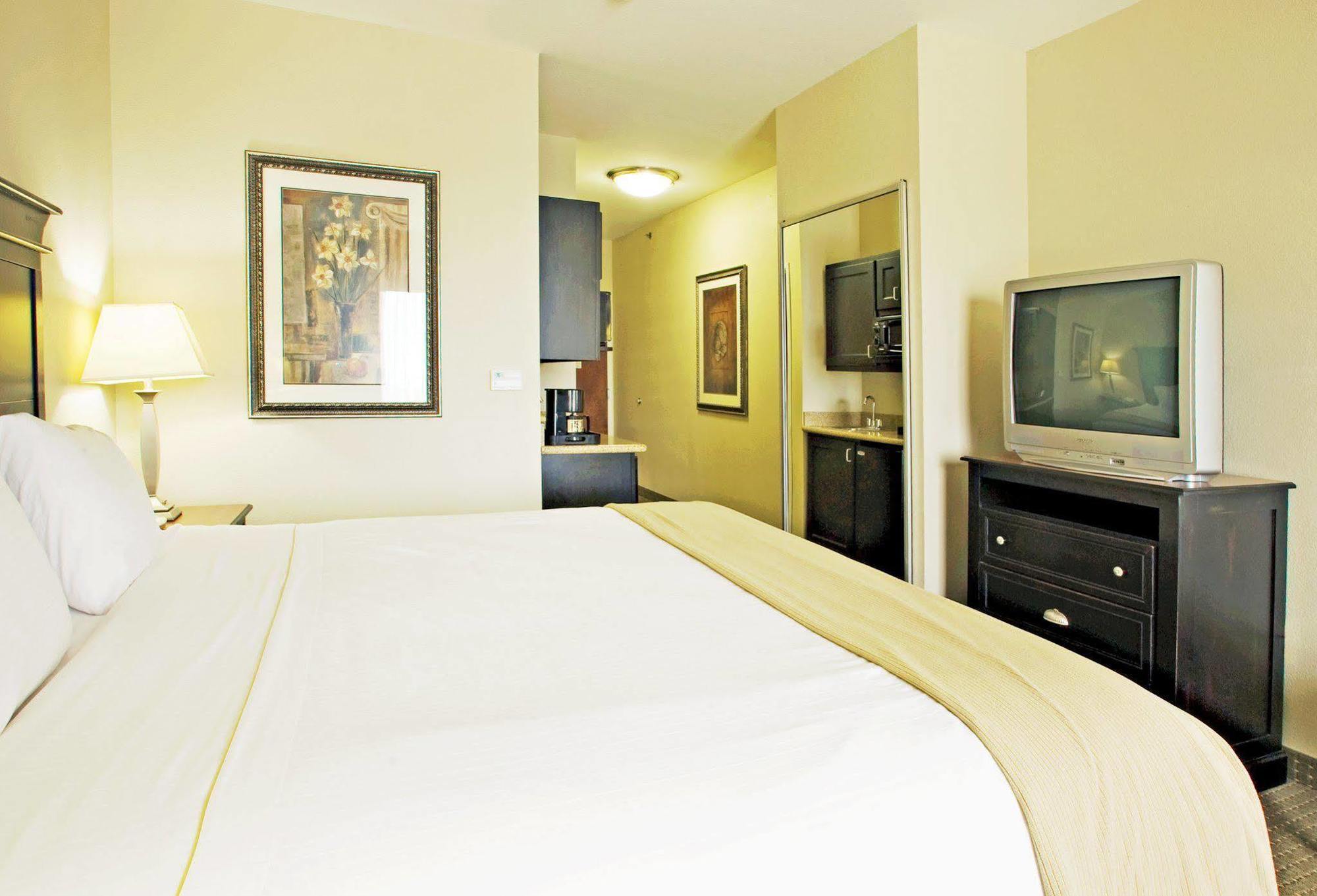 Holiday Inn Express Vernon College Area Highway 287 By Ihg Exterior photo